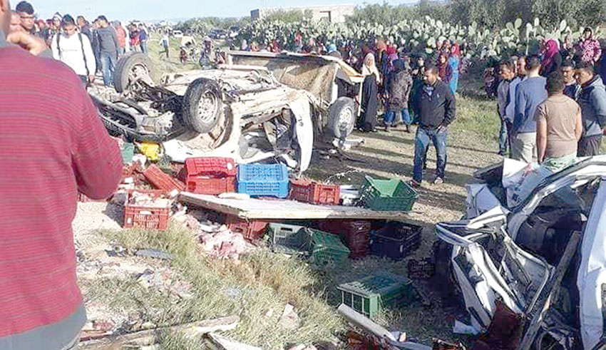 Douze ouvriers agricoles décèdent dans un accident de la circulation à Sidi Bouzid : Les convois de la mort 