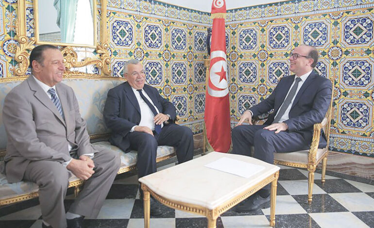 En attendant le vote de confiance à l’ARP : Elyes Fakhfakh tout droit vers La Kasbah!