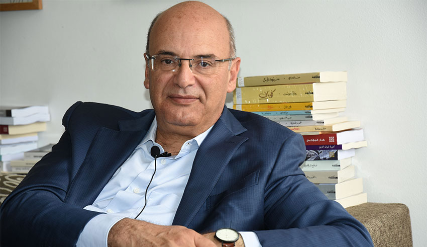 Hakim Ben Hammouda, expert et spécialiste en économie, ancien ministre des Finances, à La Presse : « Seul un état d’urgence économique pourra sauver les institutions de l’Etat »