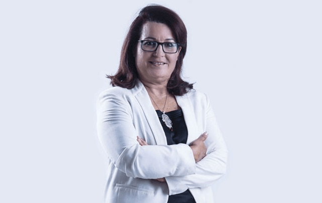 Risques de propagation du coronavirus | Dr Samira Meraï Friaâ à La Presse : « Nous avons bien géré les deux premières phases, il faut se préparer à la troisième »