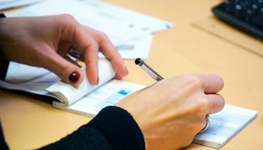 Tunisie – Le report de l’application de la nouvelle loi sur le chèque : un soulagement pour les citoyens et les entreprises