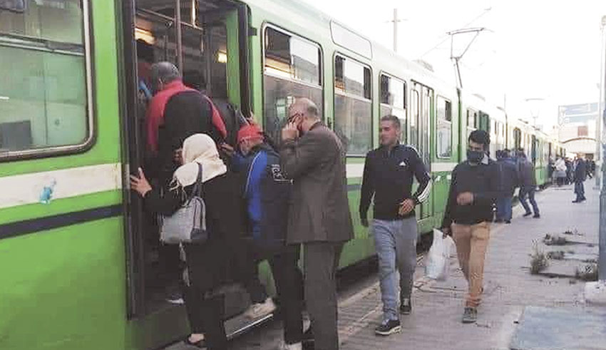 Vaccino-sceptiques et réfractaires aux gestes barrières : Les Tunisiens déconnectés de la réalité Covid-19 !