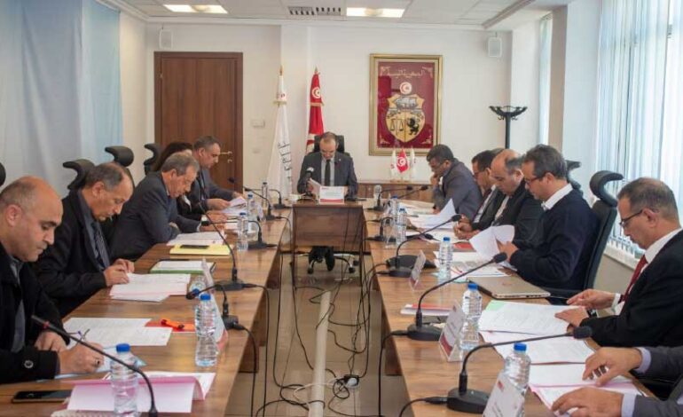 Le Conseil de l’Isie adopte à deux arrêtés réglementaires d’envergure : La procédure de retrait de la délégation aux élus fixée