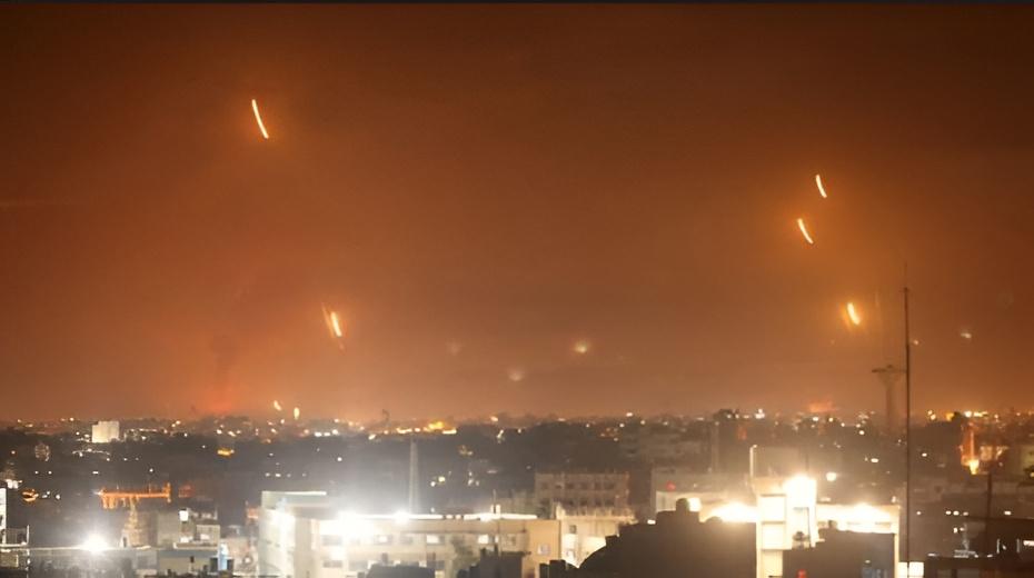 Téhéran contre-attaque : Des dizaines de missiles iraniens frappent « Israël »