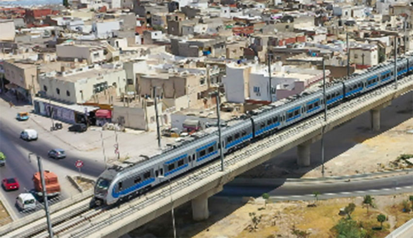 Transport multimodal:  5 lignes de bus connectées à la ligne E du RFR