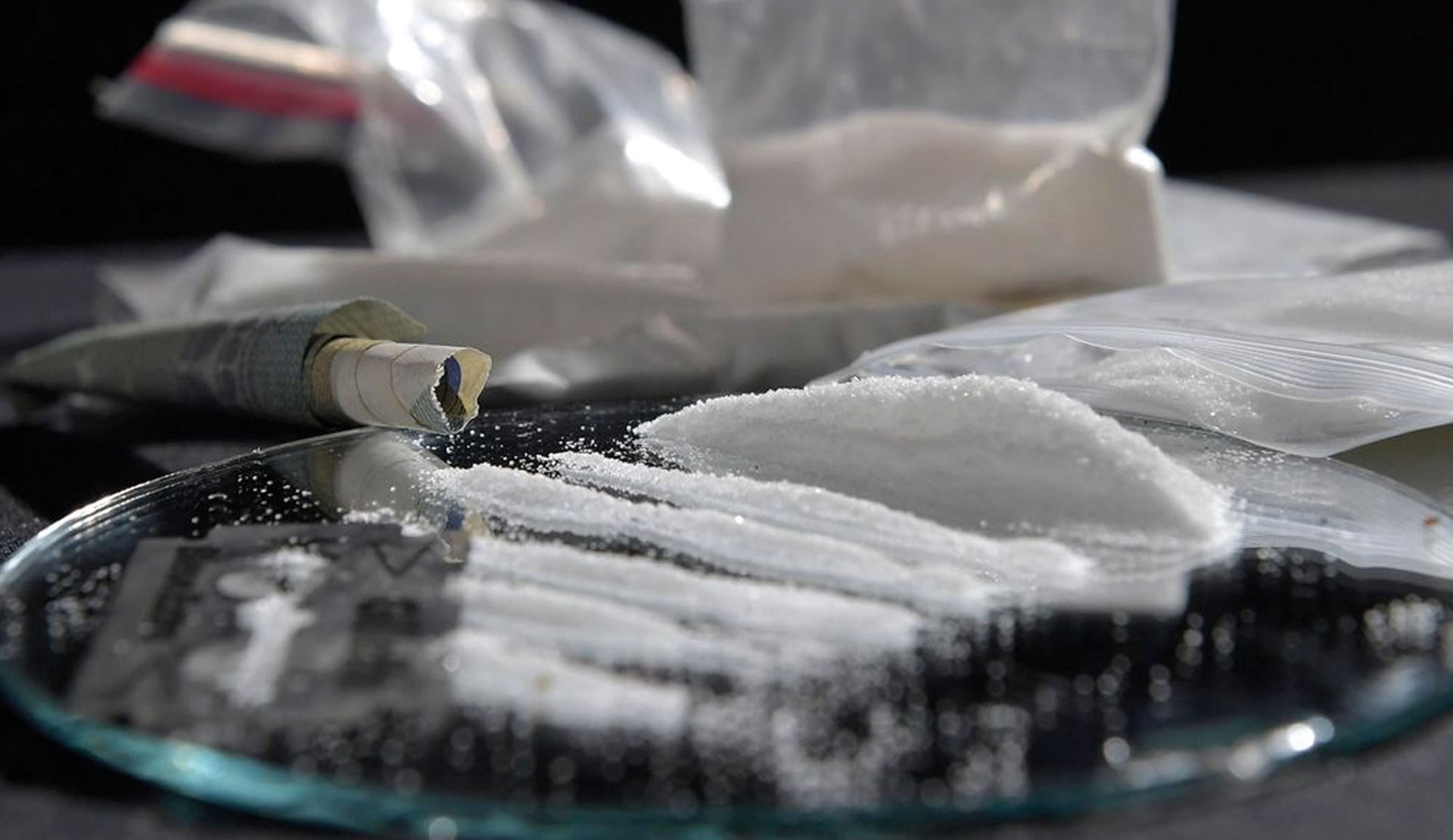 Vidéo: Démantèlement d’un réseau spécialisé dans le trafic de drogue et le blanchiment d’argent à Sfax