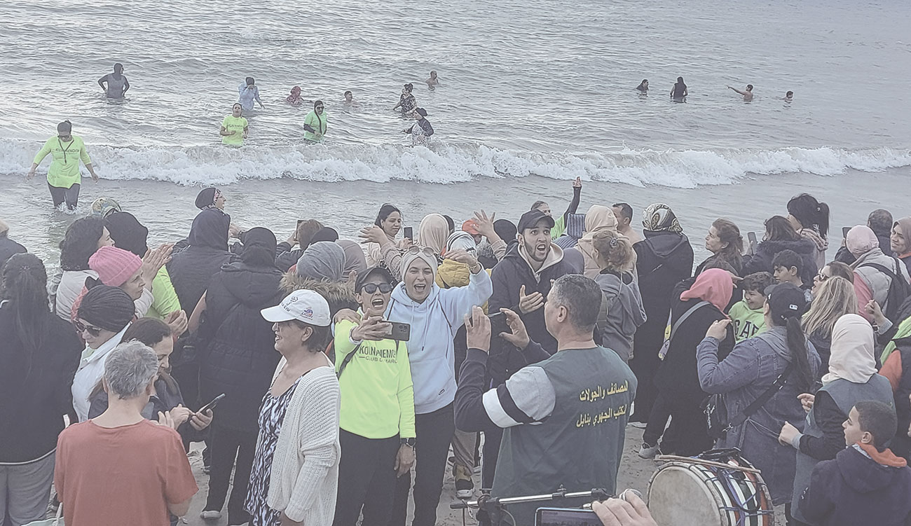 Nabeul – Trempette du 1er janvier : Le « bain des givrés » pour bien entamer l’année 2025 !