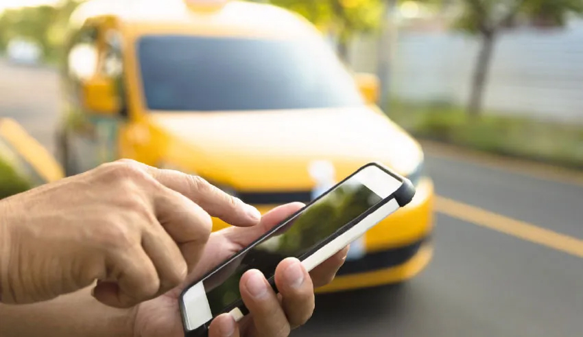 BOLT : Faut il sanctionner les utilisateurs tunisiens? 