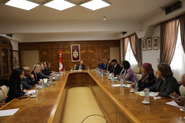 Tunisie : la BEI et le ministère des Transports discutent de nouveaux projets ferroviaires et urbains