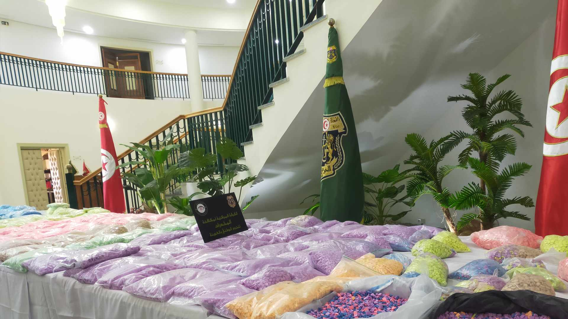 La plus grande saisie de drogue de l’histoire de la Tunisie : plus d’un million de comprimés d’une valeur supérieure à 40 milliards