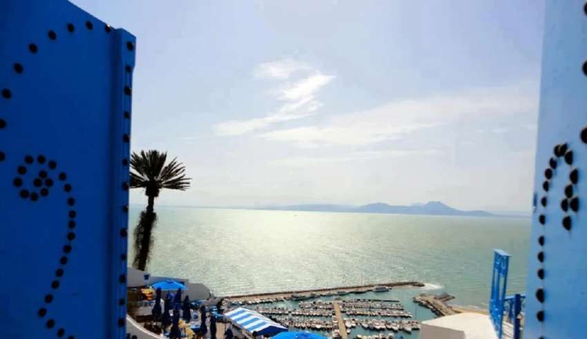 Plus d’1,4 milliard de dinars de revenus du travail et...