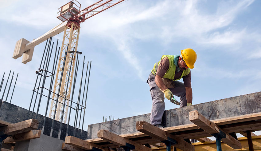 Accord du 20 octobre 2020: les ouvriers de chantier de moins de 45 ans réclament sa  mise en oeuvre