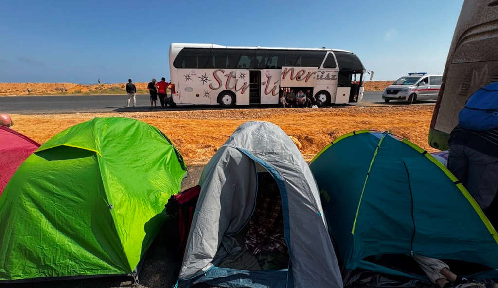 En attendant l’aval des autorités : la caravane Soumoud bloquée aux abords de Syrte en Libye