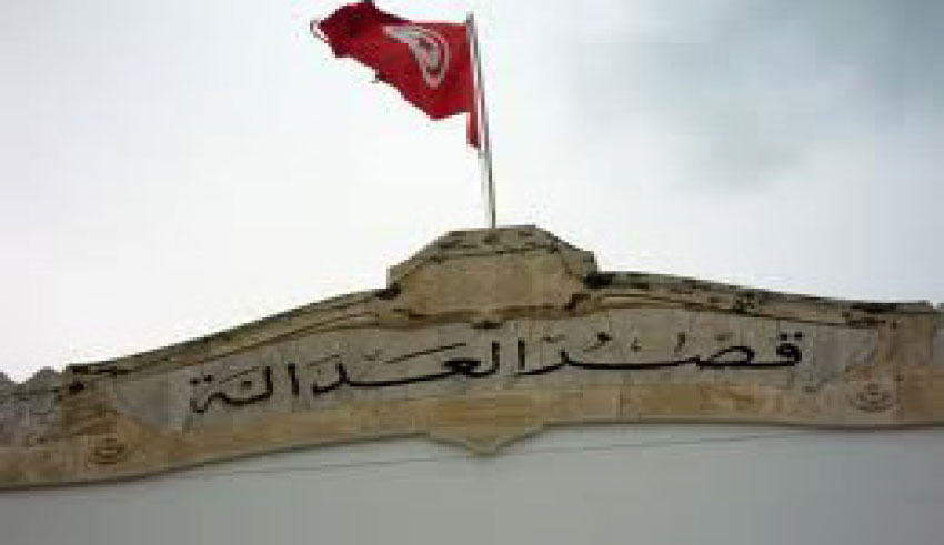 Mohamed Ghannouchi : les poursuites pénales contre l’ancien chef du...