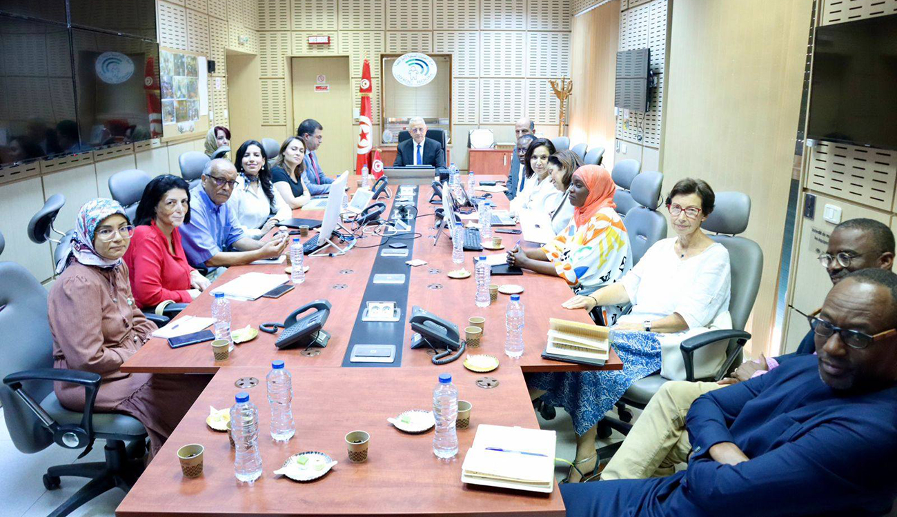 Santé – Visite d’experts internationaux de l’OMS : Un pas vers la reconnaissance mondiale de la qualité des médicaments et des vaccins en Tunisie