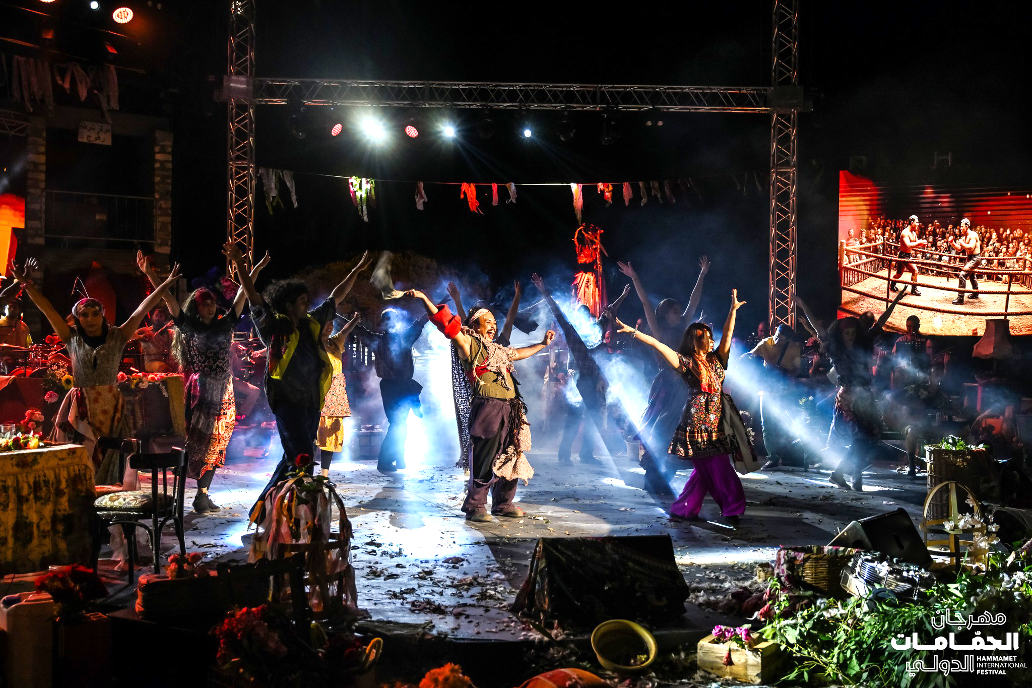 Le spectacle « Ragouj »&lsquo; à Carthage rend hommage aux icônes de la scène artistique