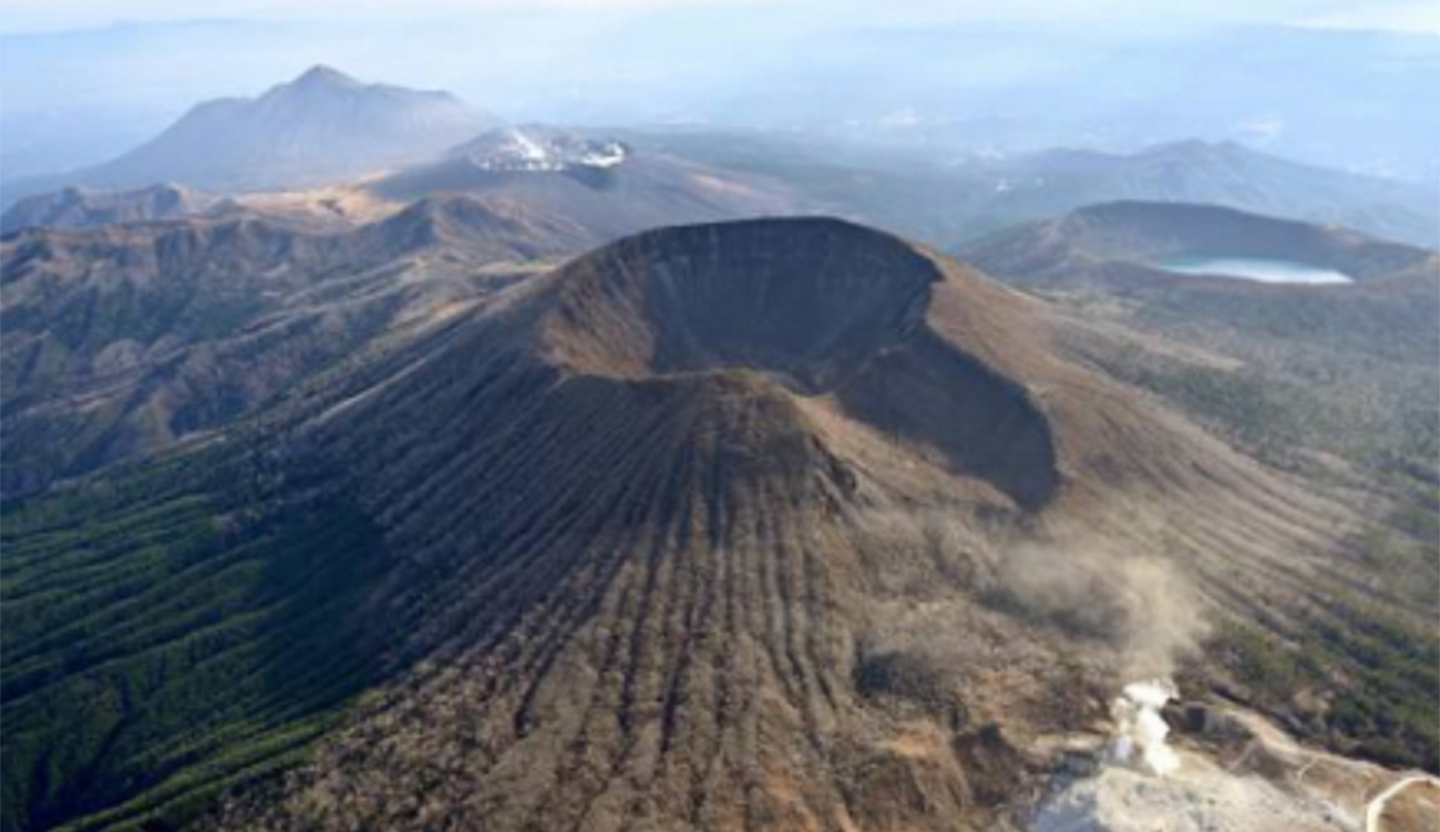 Japon : Éruption volcanique sur le mont Shinmoe à Kyushu