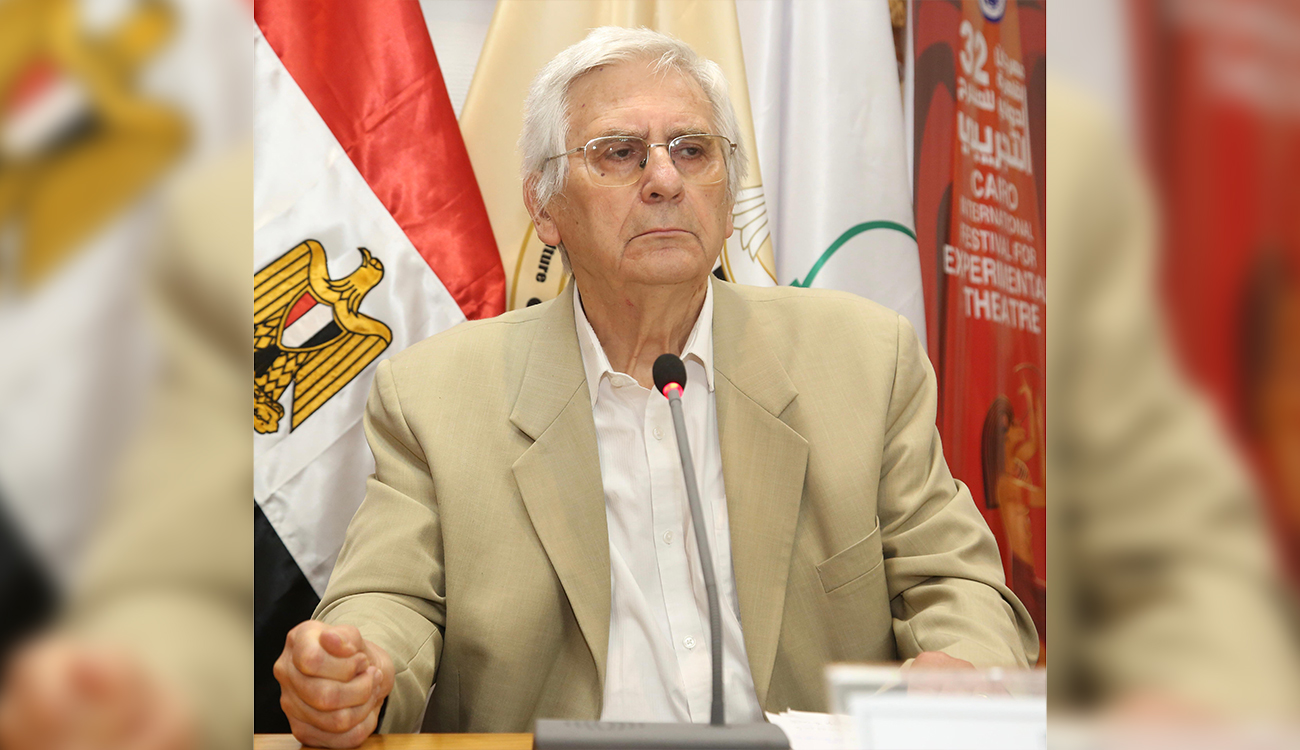 Patrice Pavis au Caire : Penser le théâtre comme un art vivant et mouvant