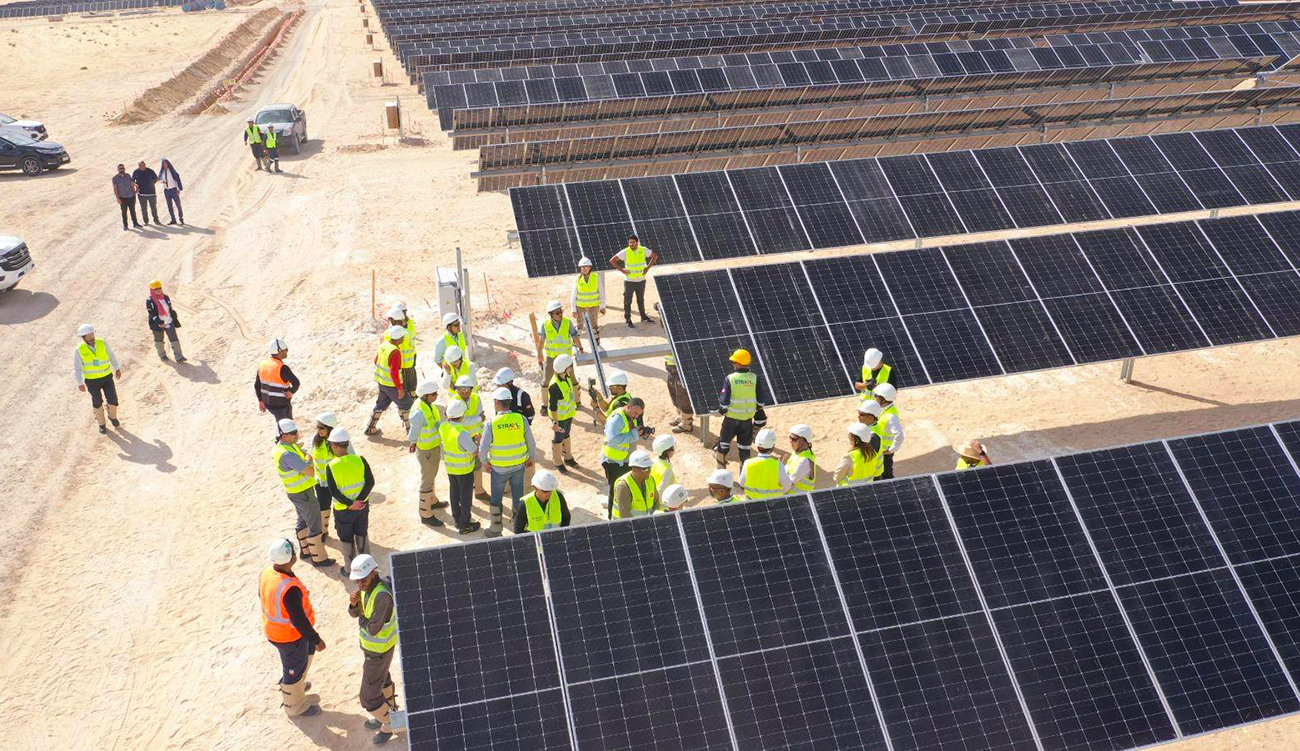 Tozeur : mise en service d’une centrale solaire de 50...