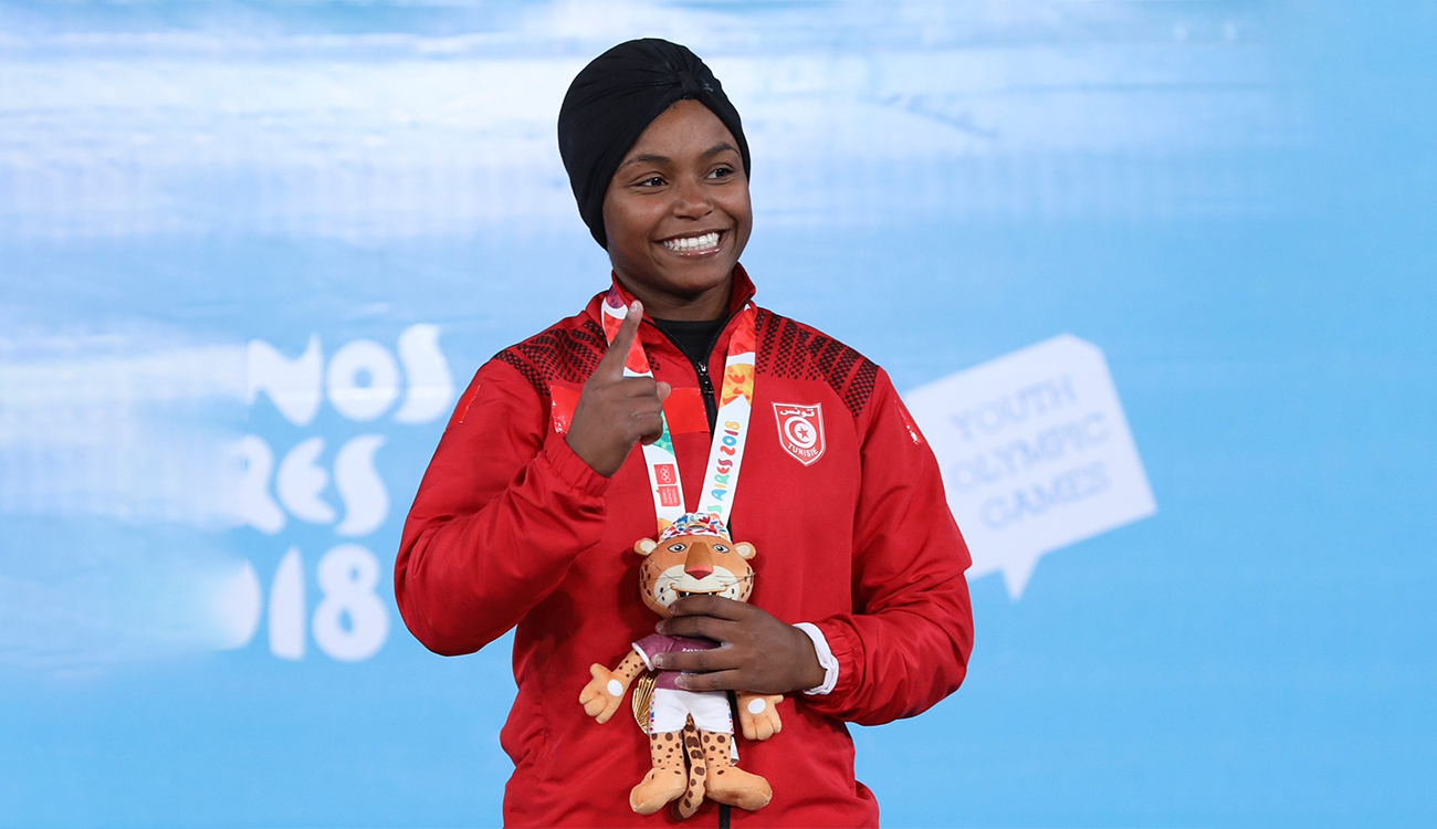 La championne tunisienne d&rsquo;haltérophilie Ghofrane Belkhir s’enfuit de l’aéroport d’Oslo