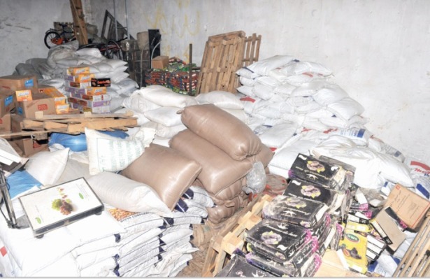 Saisie de 62 tonnes de denrées alimentaires impropres et fermeture...