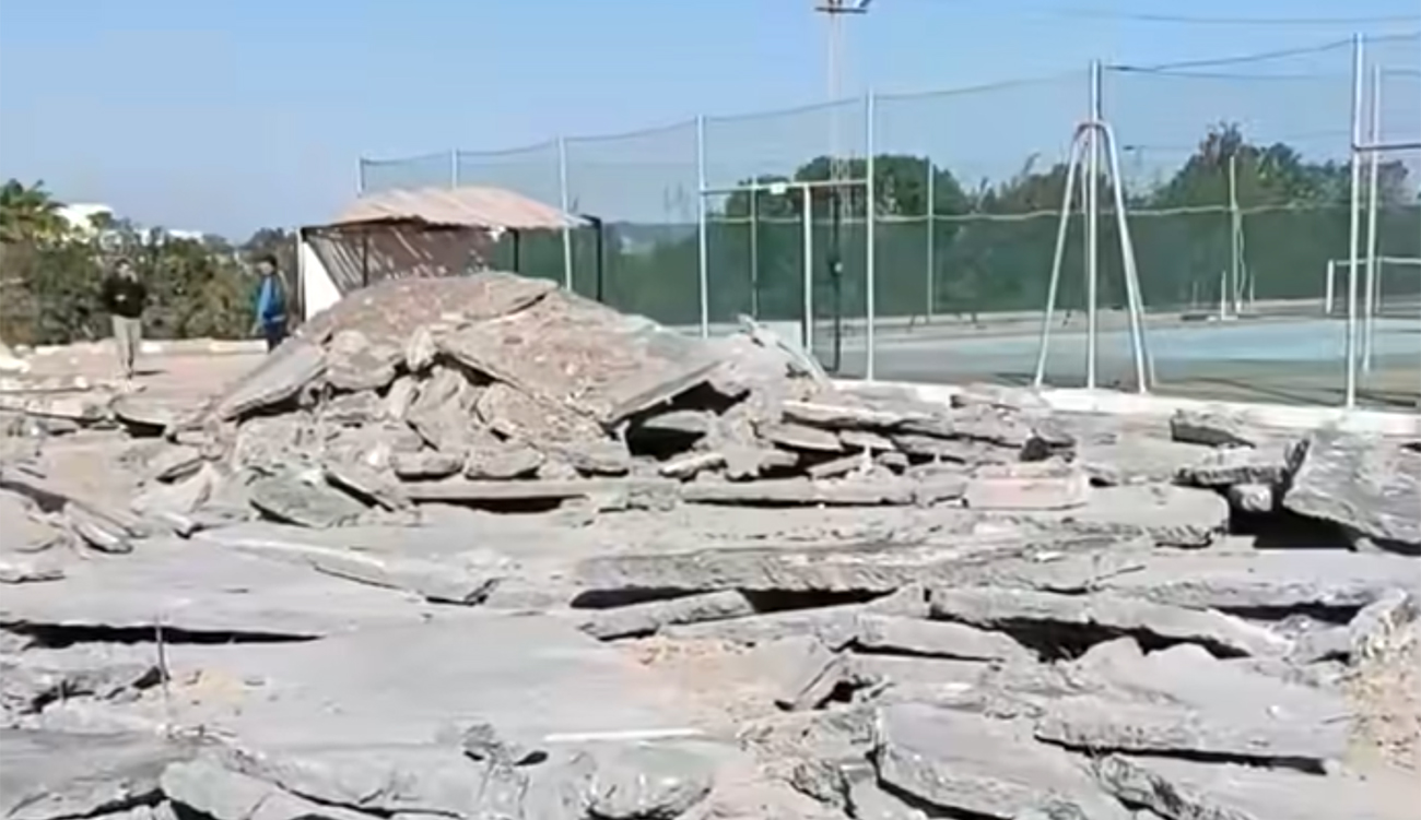 Vive polémique à Sayada après la destruction des terrains de tennis du club local