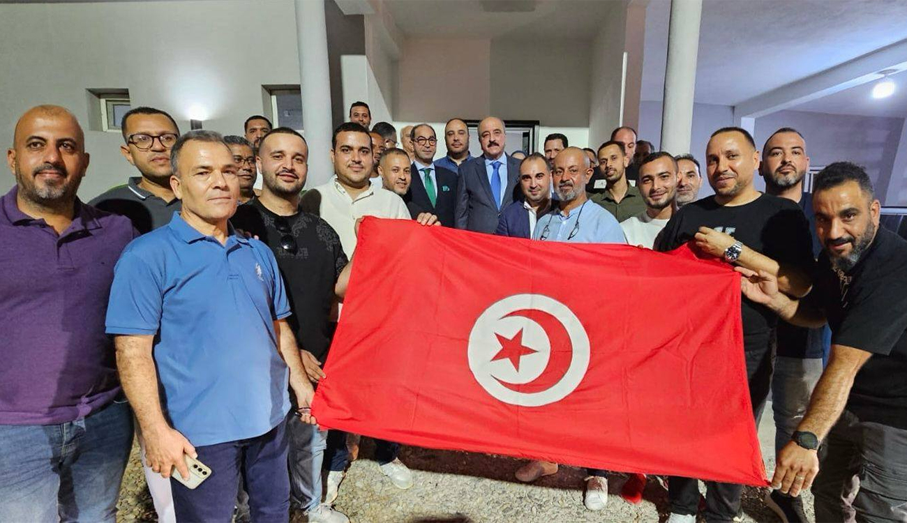 À Luanda, Nafti rencontre la communauté tunisienne en marge du...