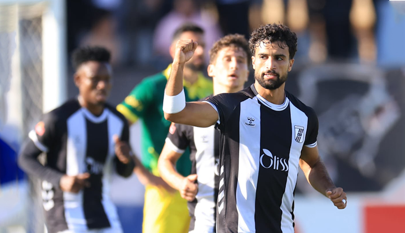 Le CSS aligne la passe de deux et grimpe au...