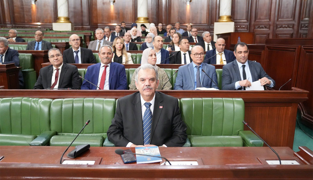 En marge du débat sur le budget du ministère de...