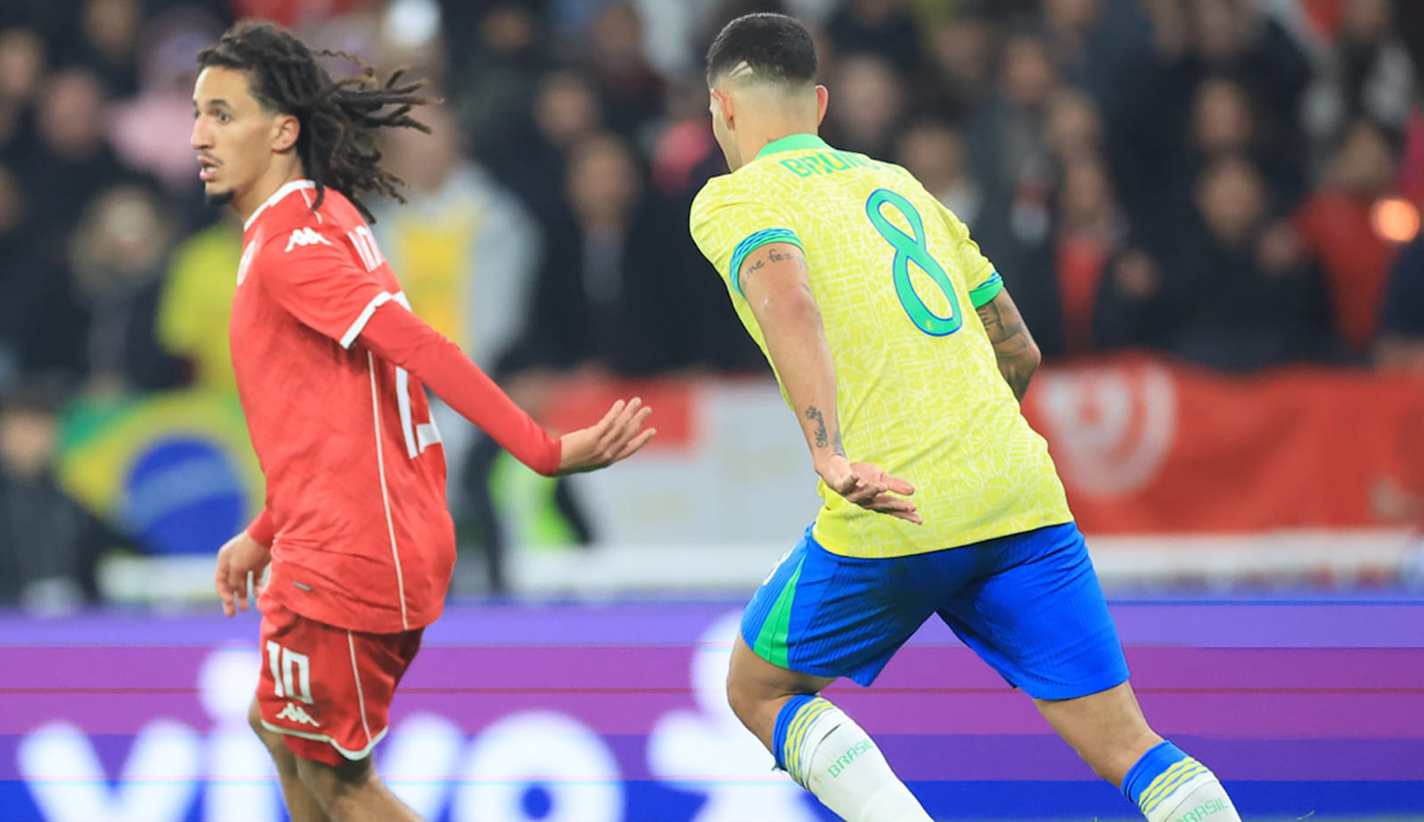 Il s’impose dans le onze national : Hannibal Mejbri, le...