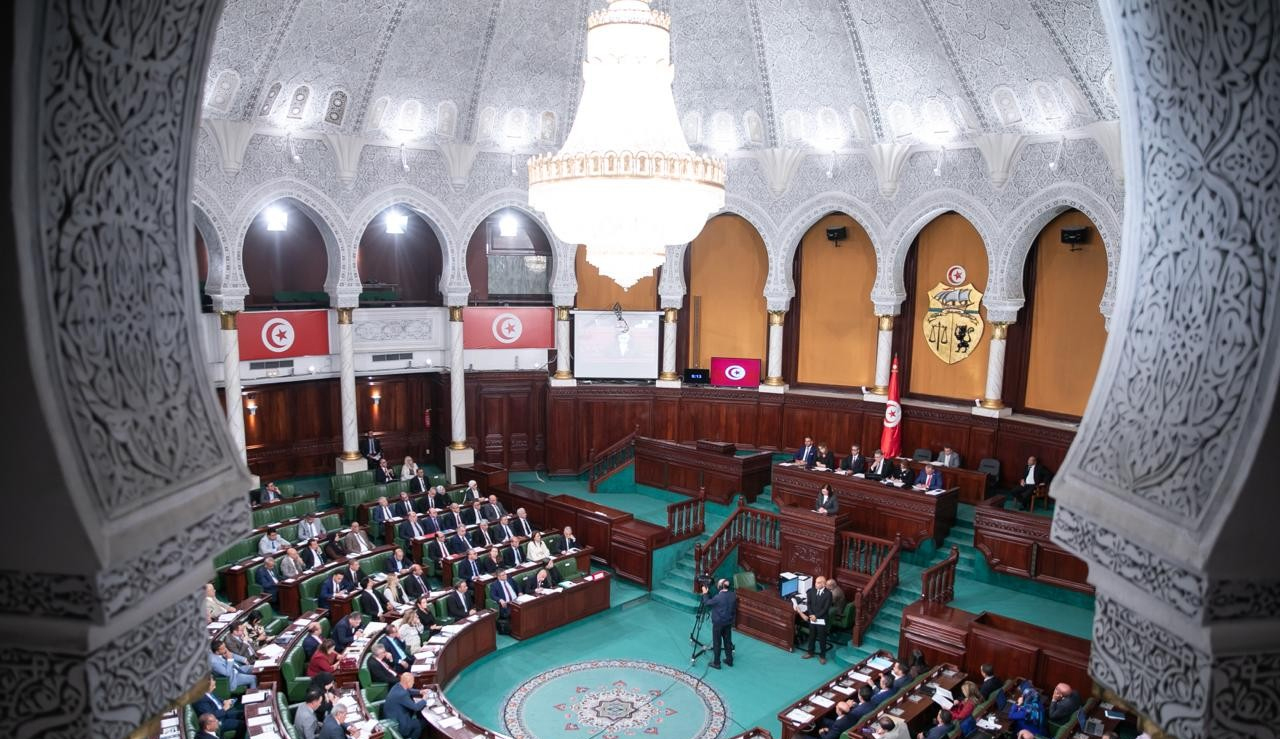 ARP: exonérations fiscales et soutien aux phosphates, au sucre et...