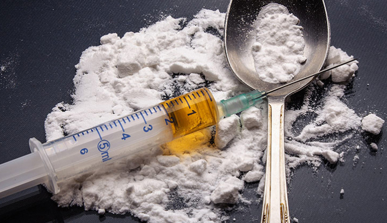 Aéroport Tunis-Carthage : 20 ans de prison pour une jeune...