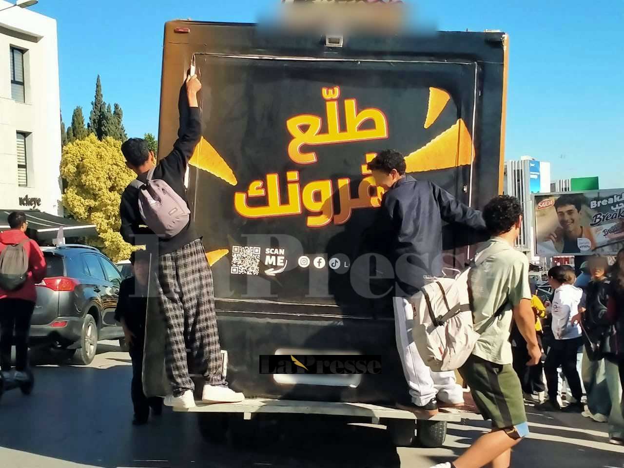 Arrêt sur image : l’aventure commence… à l’arrière du camion