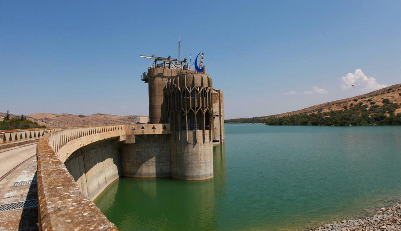 Nos ressources hydriques face au changement climatique : La valorisation...