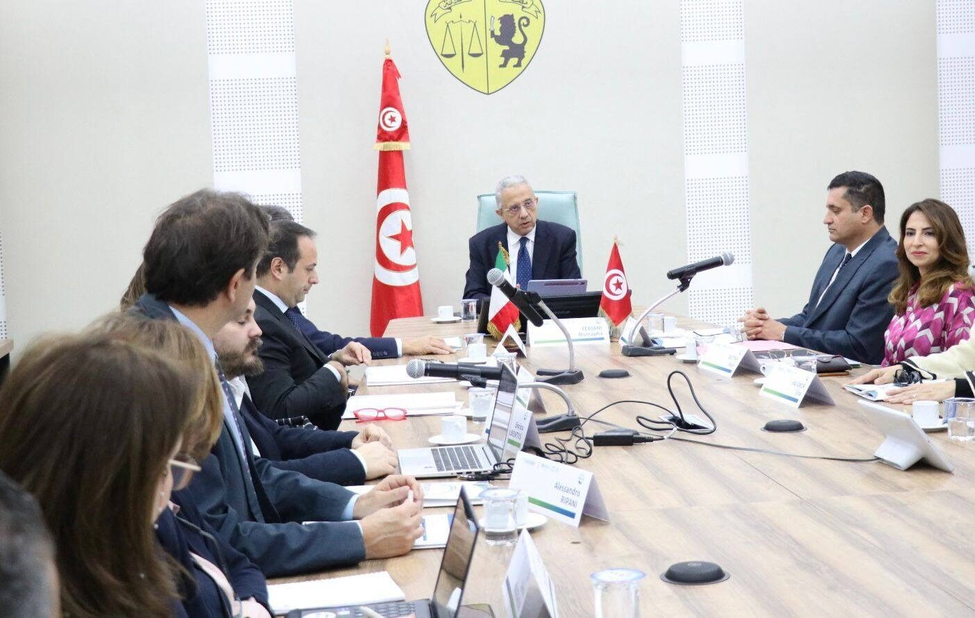 Tunisie‑Italie‑Algérie : un partenariat régional pour la lutte contre les...