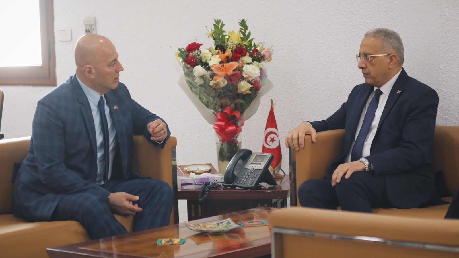 Le ministre de la Santé reçoit l’ambassadeur américain : priorité...