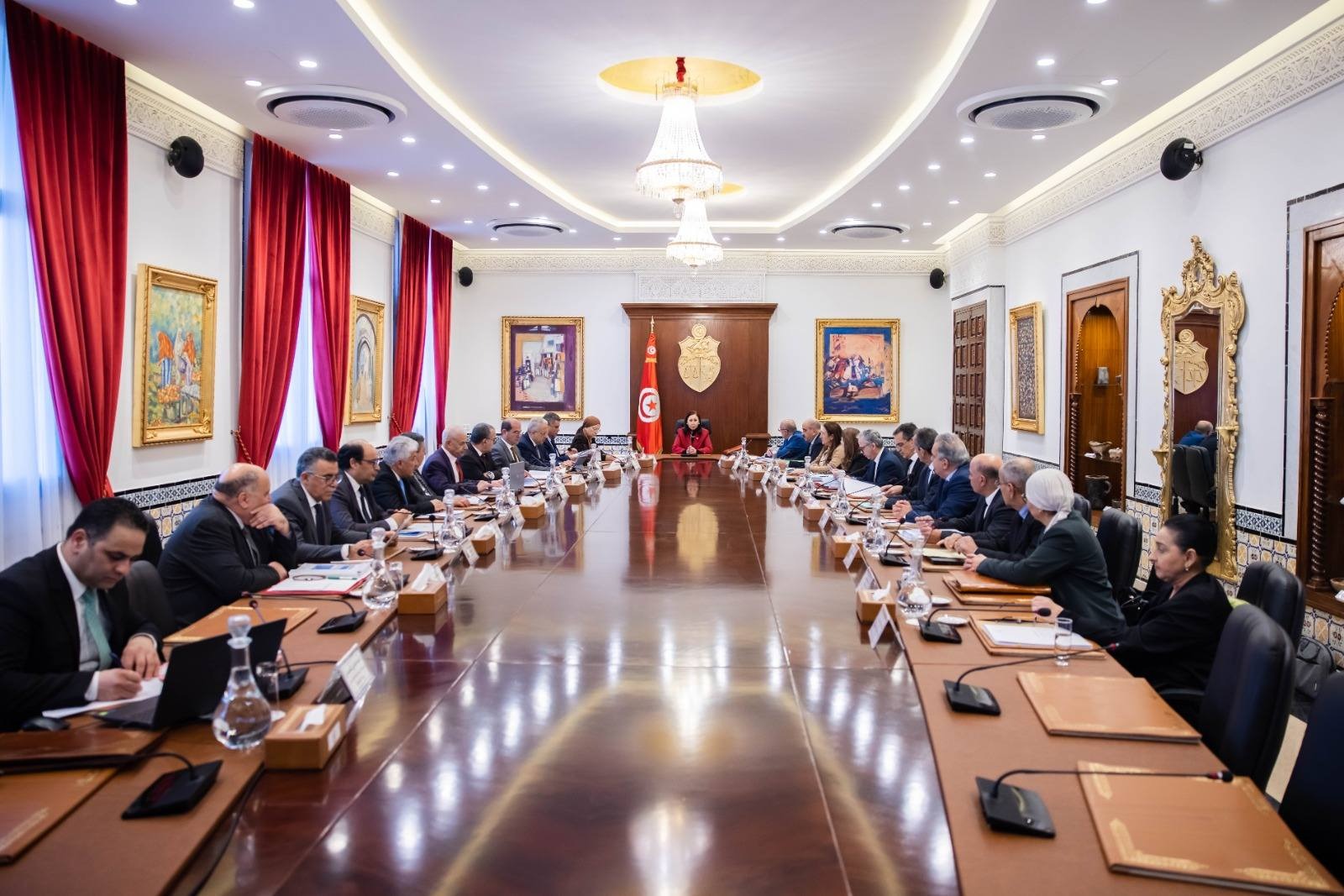 Conseil des ministres : la Tunisie accélère les réformes et...