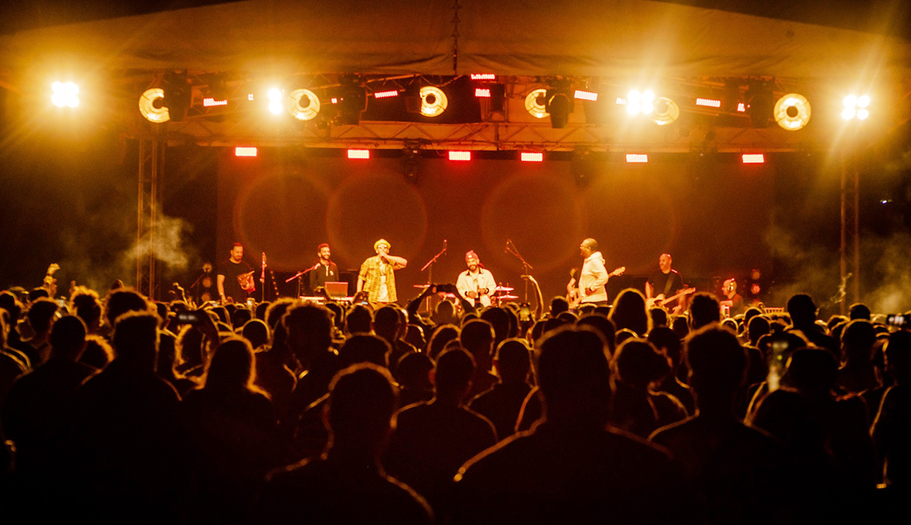 2025 en musique : Une année de richesse et de...