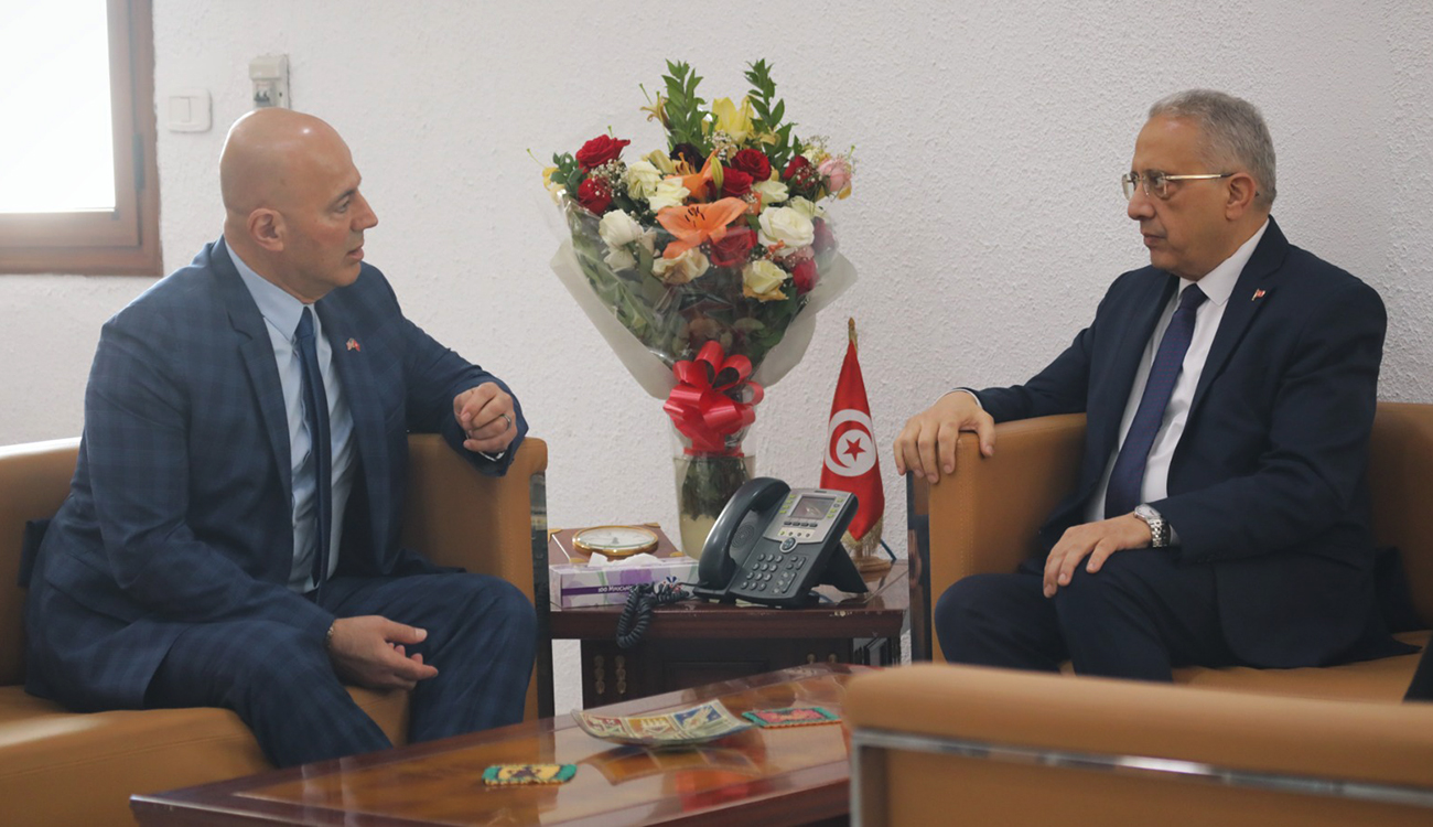 Santé – Rencontre entre Ferjani et l’ambassadeur des États-Unis d’Amérique...