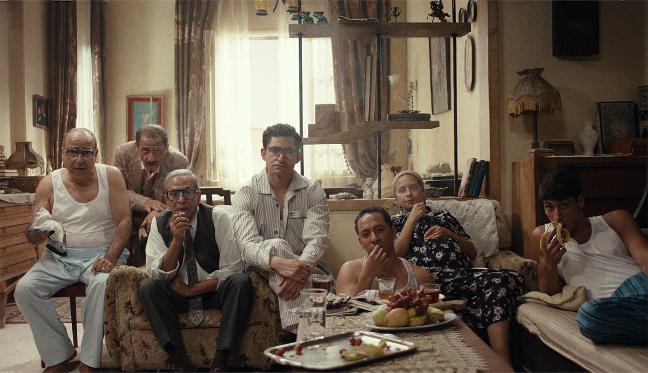 «Stories» de Abou baker chawki : Sous le même toit,...