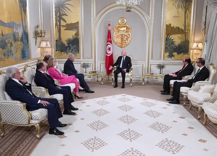 Révolution digitale : Saïed exhorte les pays arabes à ne...