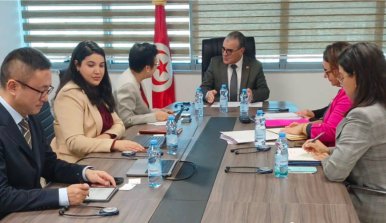 L’AIIB en mission en Tunisie : la Banque examine les...