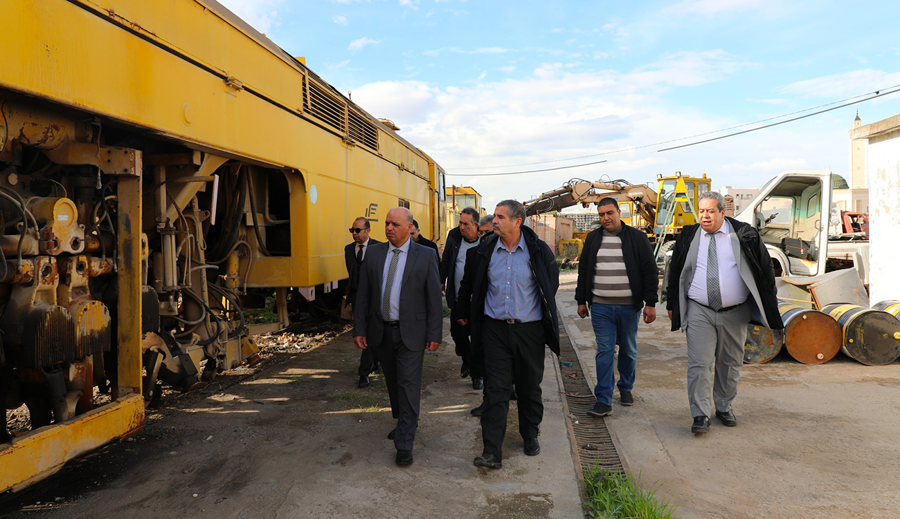 Transports : le ministre inspecte l&rsquo;état des équipements de la...