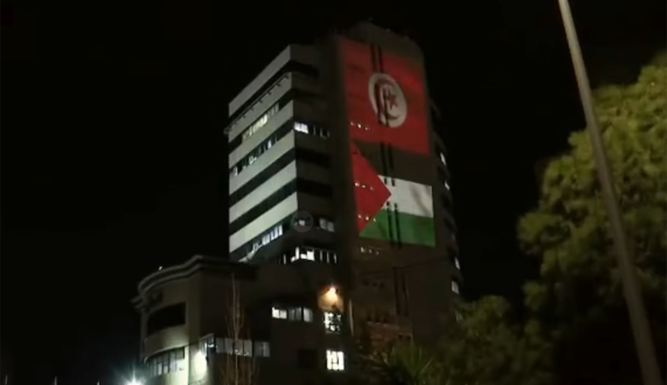 La tour de la Radio-Télévision palestinienne s&rsquo;illumine aux couleurs de...