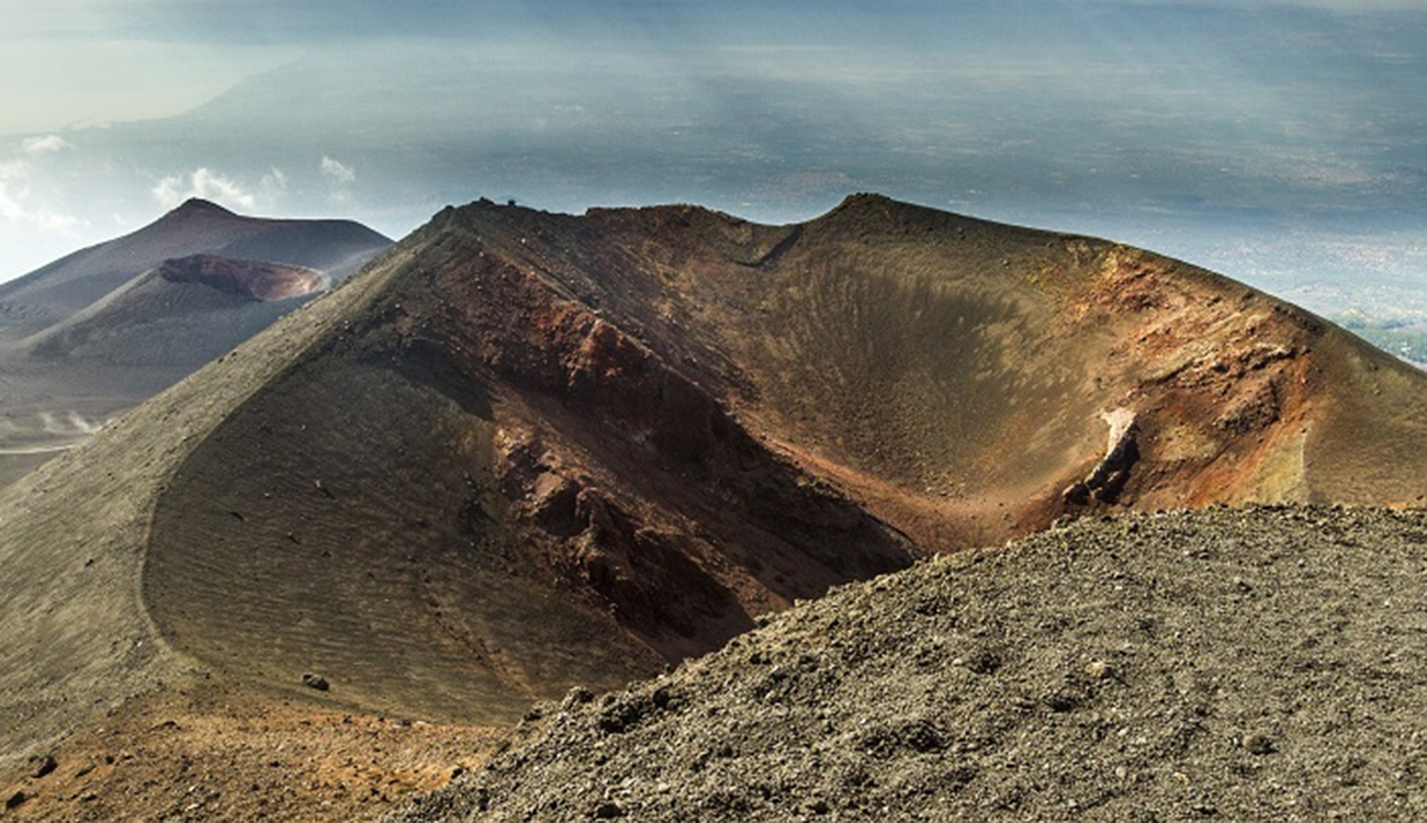 Italie : le volcan Etna passe au niveau d’alerte rouge...
