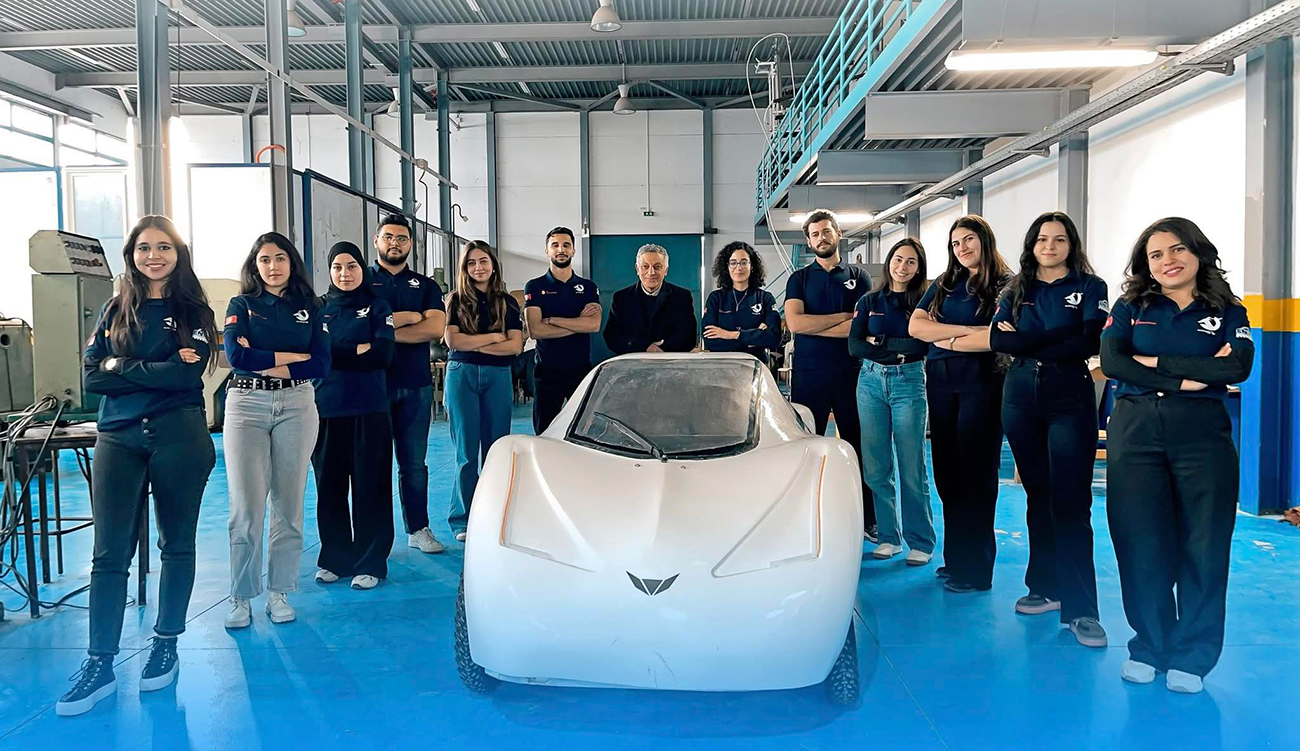Monastir : des étudiants ingénieurs conçoivent une voiture électrique 100...