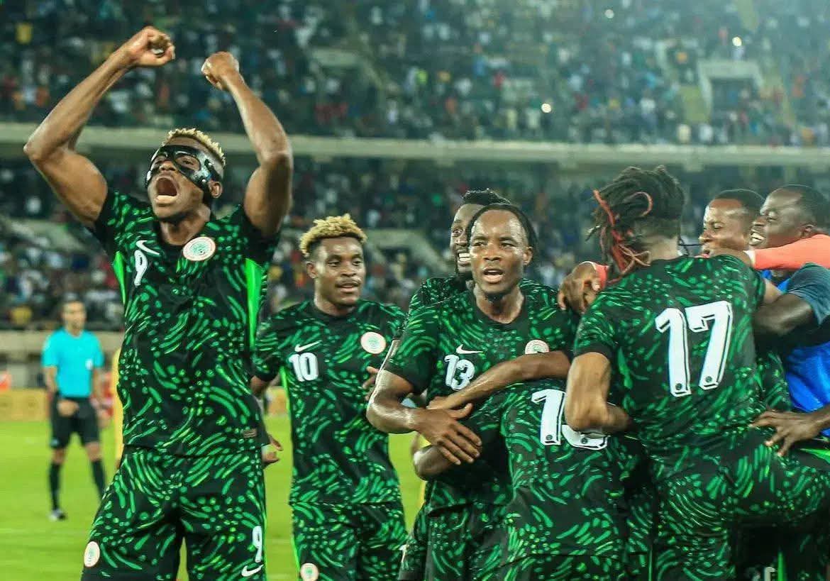 CAN 2025 : le Nigeria domine l’Algérie 2‑0 et file...