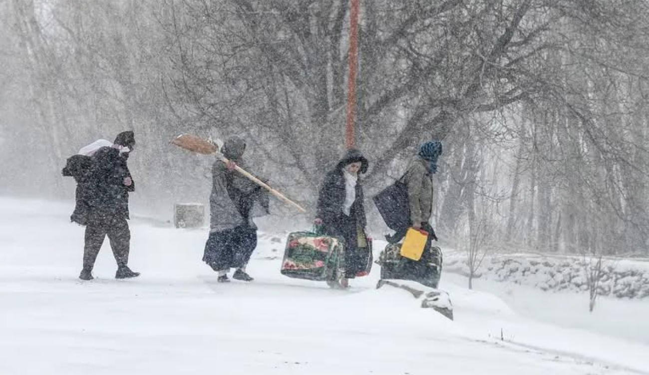 Afghanistan : 61 morts à cause de la neige et...