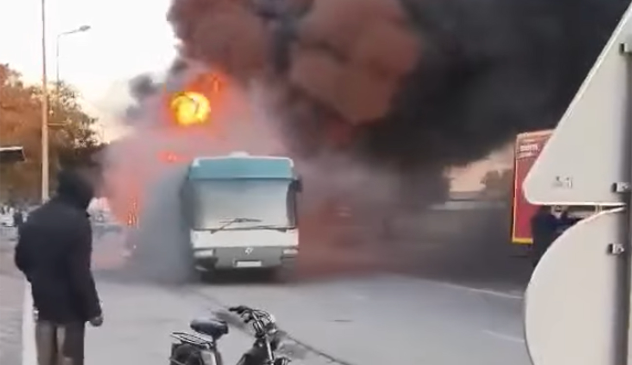 Gabès : un bus scolaire prend feu