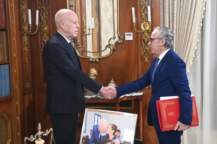 Caisses sociales : Le Président exige des solutions urgentes